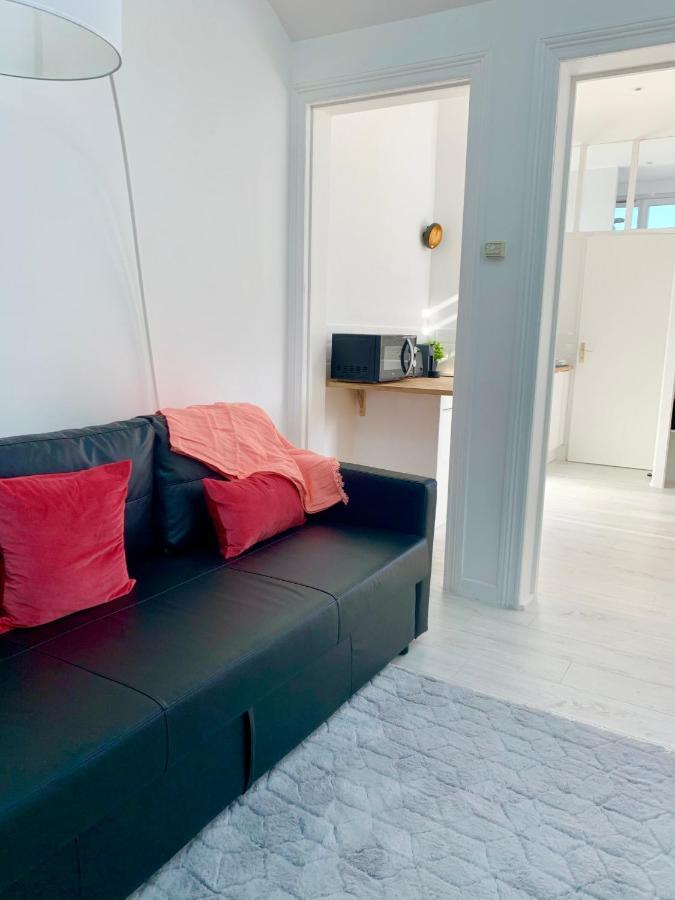 A & V Appart'Hotel Лилль Экстерьер фото