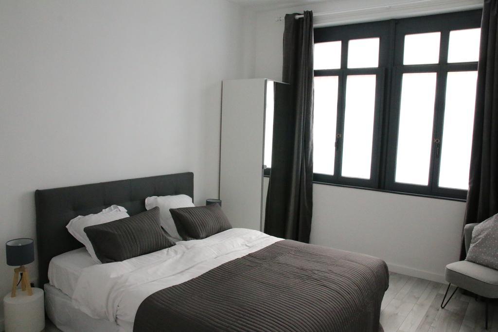 A & V Appart'Hotel Лилль Экстерьер фото